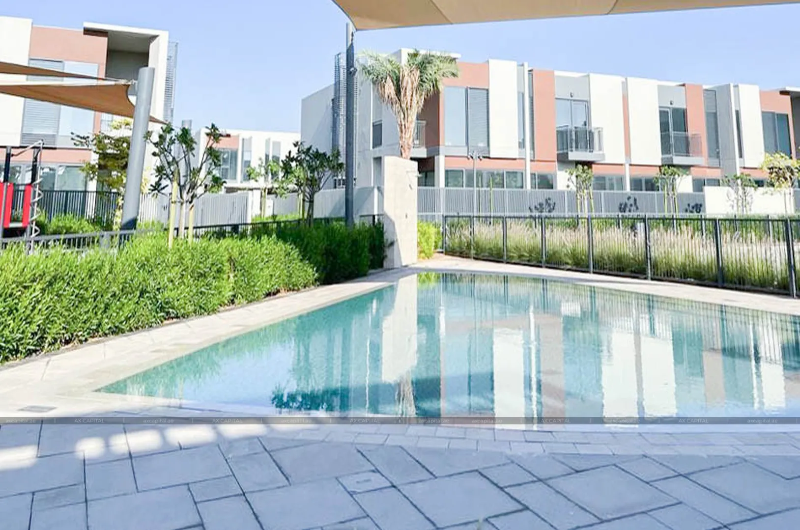 Casa adosada con 4 dormitorios en Cherry Woods, Dubai, EAU (axc-3988192) 1