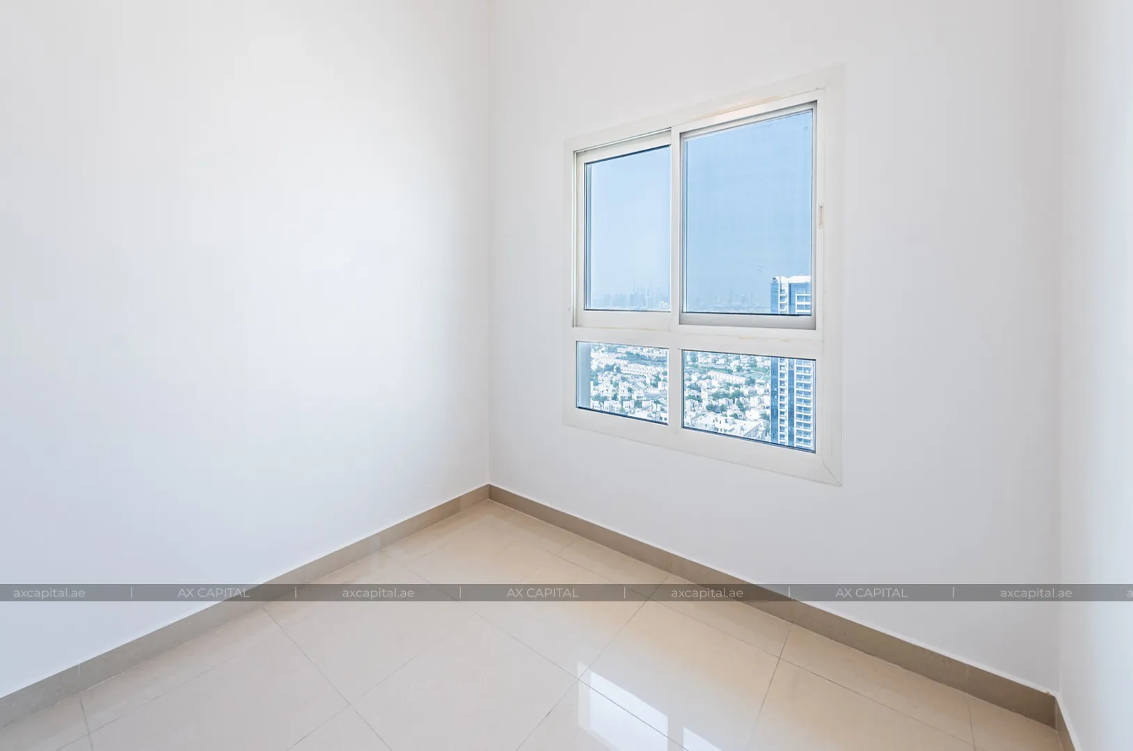 شقة عدد غرف النوم فيها: 2، في Centrium Tower 1, دبي, الإمارات العربية المتحدة (axc-3993813) 2