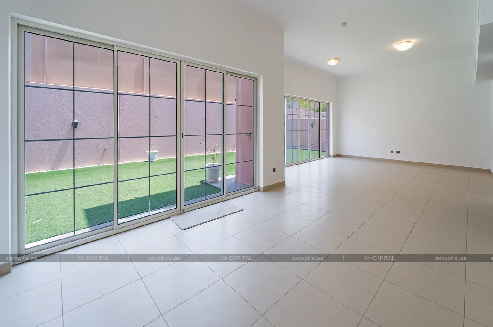 Villa avec 4 chambres à Nad Al Sheba Villas, Dubai, EAU (axc-3995515) 3