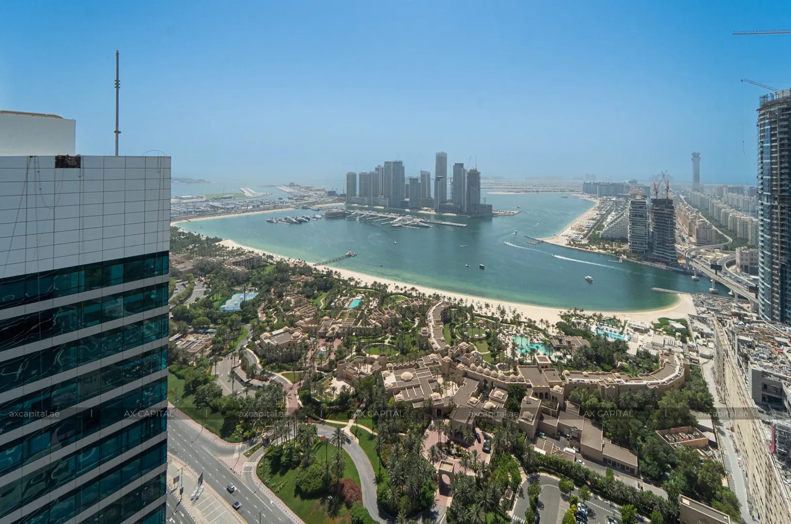 شقة عدد غرف النوم فيها: 1، في Avani Palm View Hotel & Suites, دبي, الإمارات العربية المتحدة (axc-3989909) 2