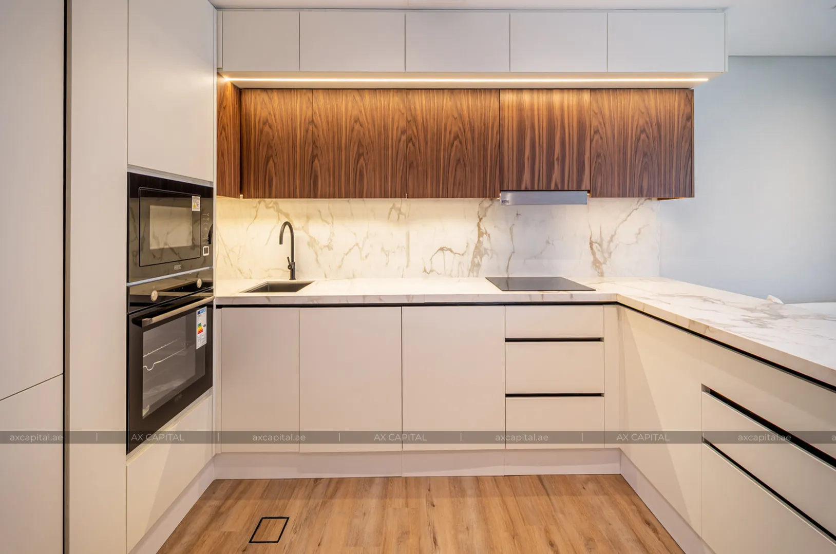 Apartment mit 3 Schlafzimmern in Princess Tower, Dubai, VAE (axc-3981025) 2
