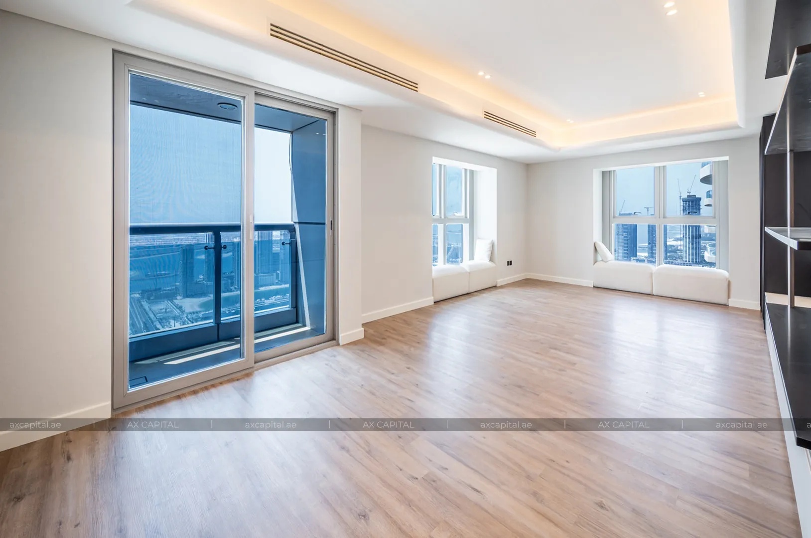 Apartament cu 3 dormitoare în Princess Tower, Dubai, Emiratele Arabe Unite (axc-3981025) 1