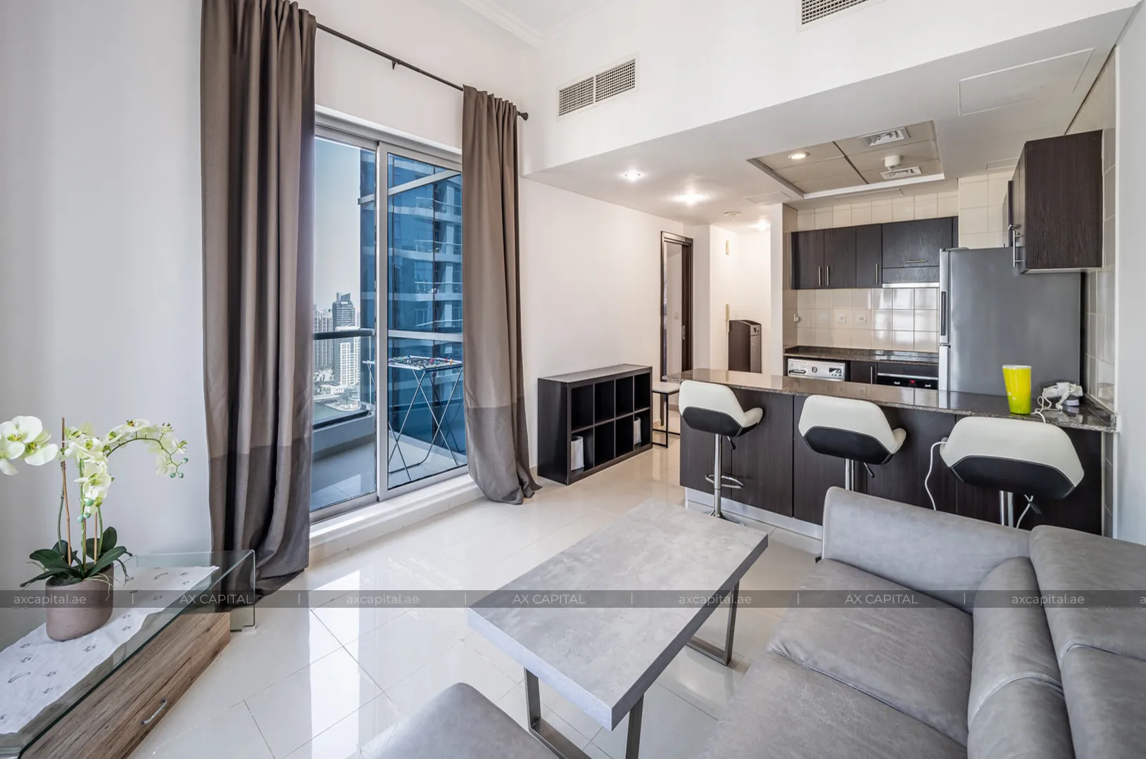 Appartement avec 1 chambre à The Lofts, Dubai, EAU (axc-3986984-r1) 2