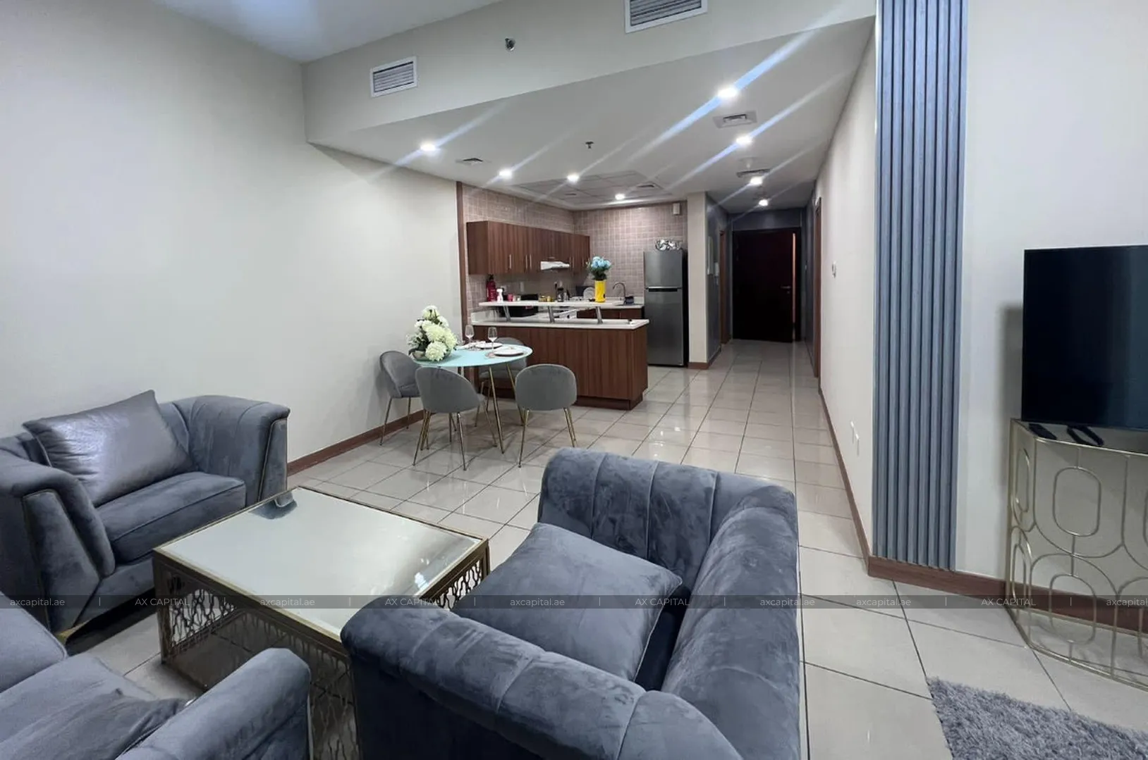شقة عدد غرف النوم فيها: 1، في Sulafa Tower, دبي, الإمارات العربية المتحدة (axc-3988308) 2
