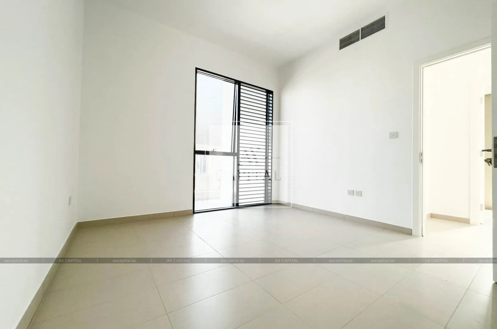 Casa adosada con 4 dormitorios en Cherry Woods, Dubai, EAU (axc-3988178) 1