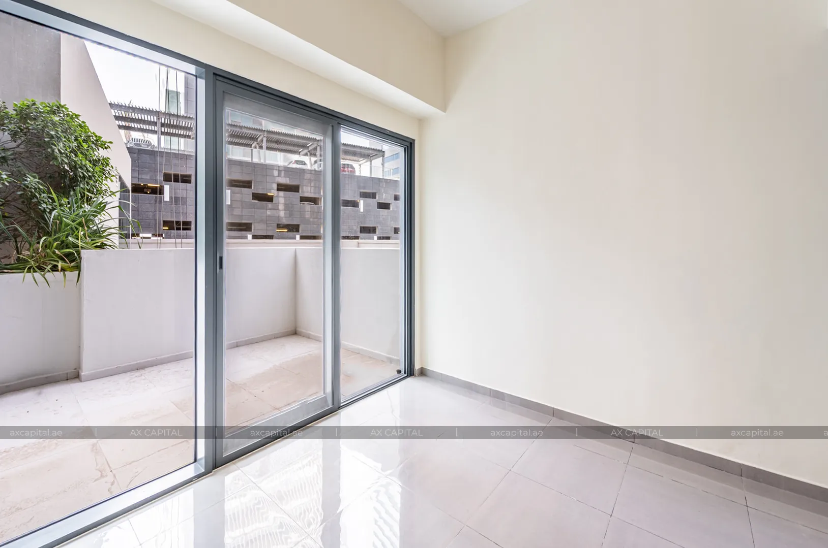 Appartement avec 1 chambre à Merano Tower, Dubai, EAU (axc-3995030) 2