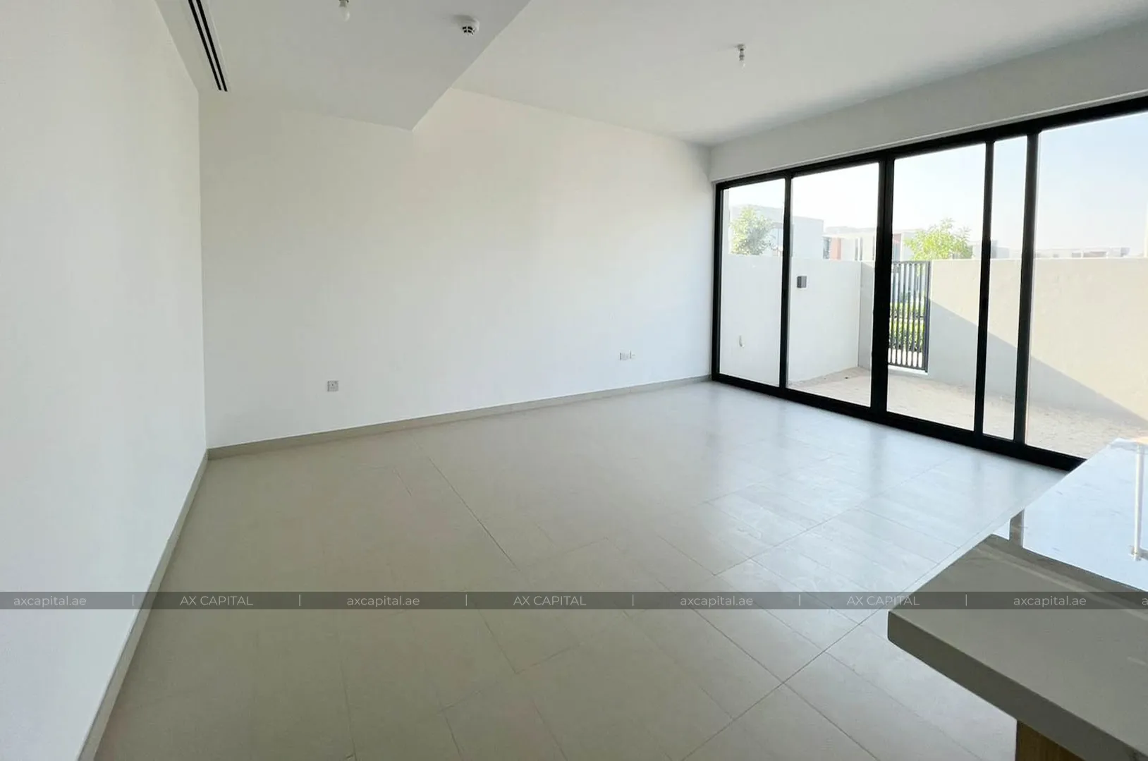 Maison de ville avec 4 chambres à coucher à Cherry Woods, Dubai, EAU (axc-3991953) 1