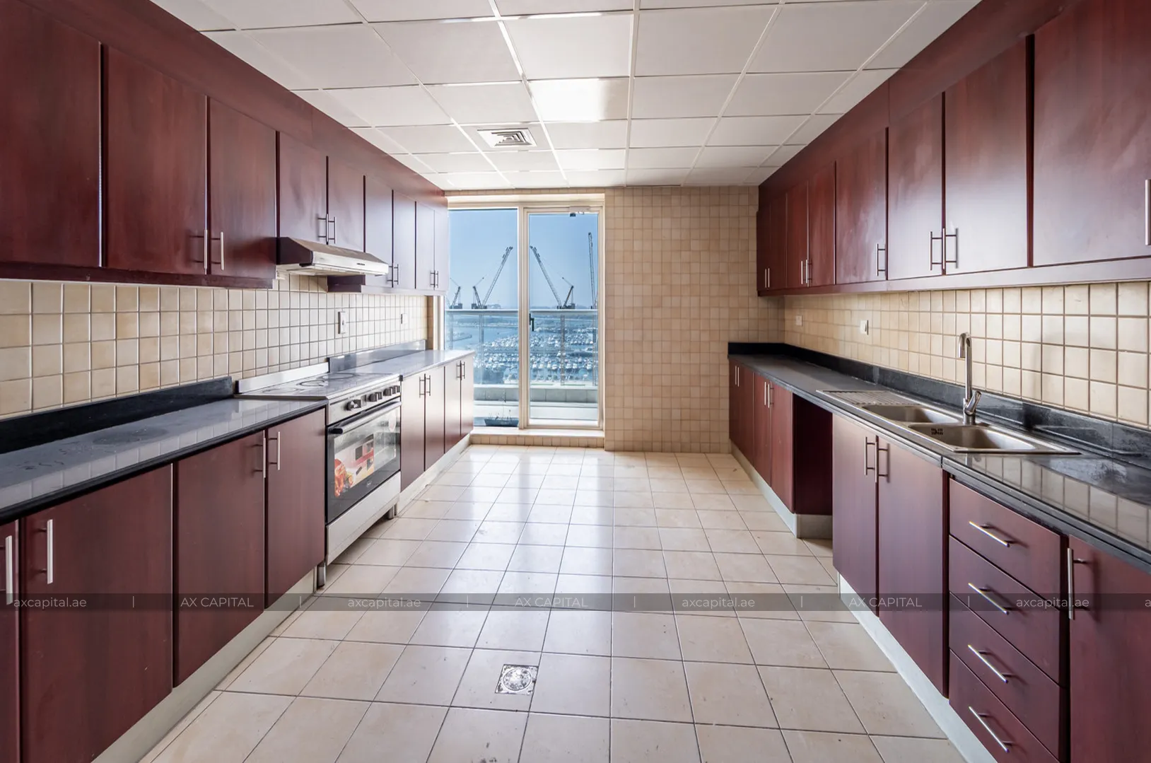 Квартира с 2 спальнями в Emirates Crown, Дубай, ОАЭ (axc-3988093) 2