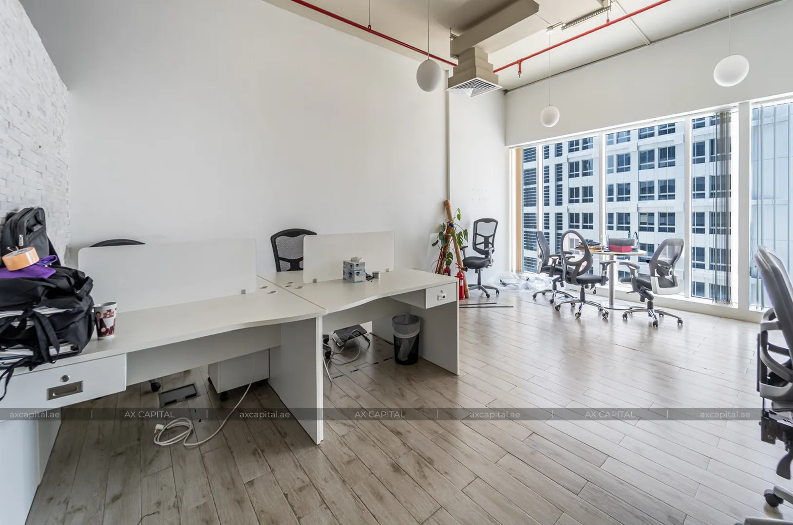 Local comercial con 0 dormitorios en The Burlington, Dubai, EAU (axc-3991469) 2