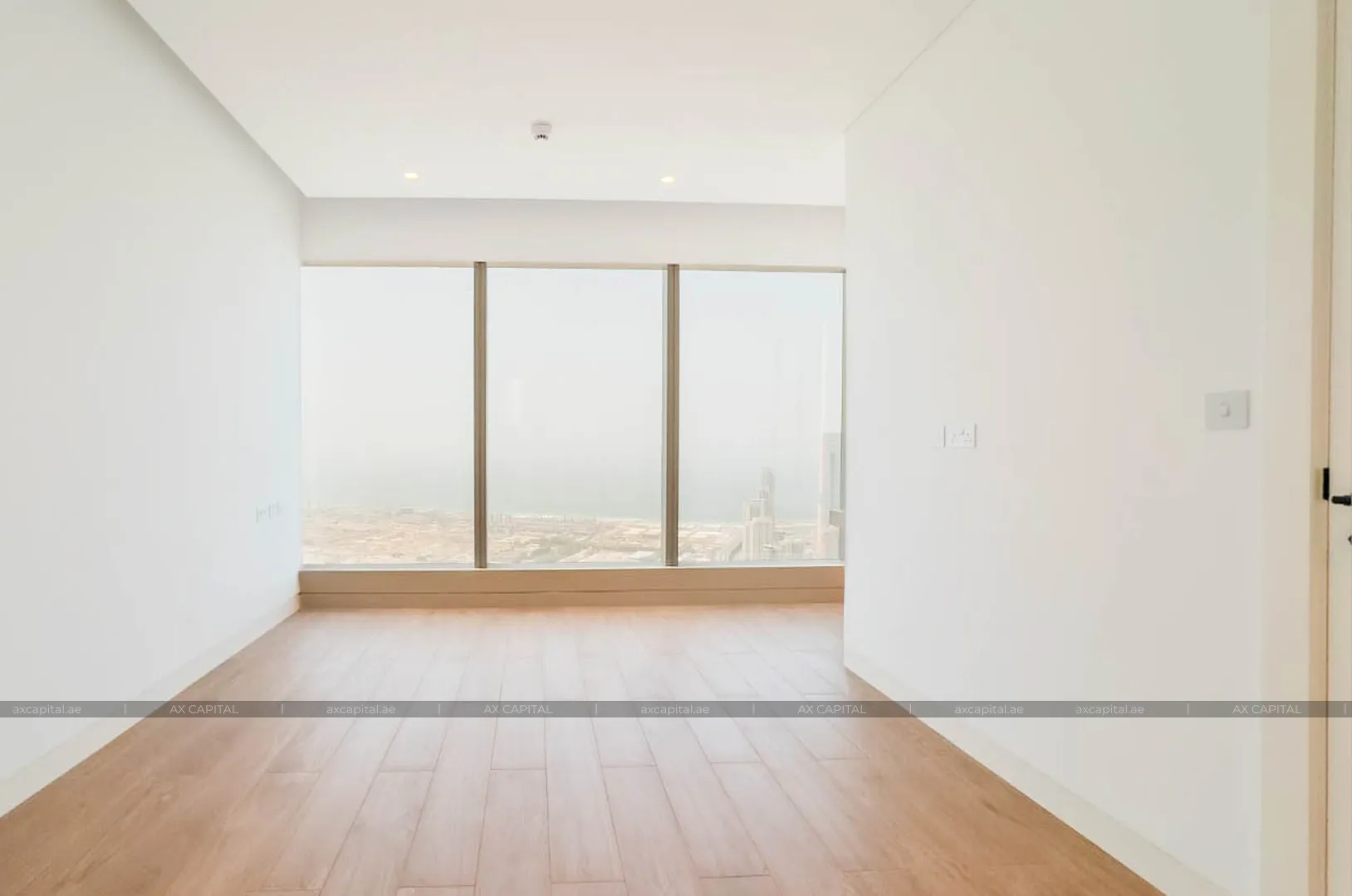 شقة عدد غرف النوم فيها: 1، في Uptown Tower, دبي, الإمارات العربية المتحدة (axc-3992377) 3