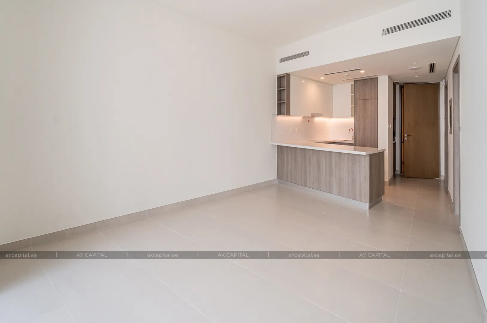 Apartamento con 1 dormitorio en Liv Marina, Dubai, EAU (axc-3990763) 3