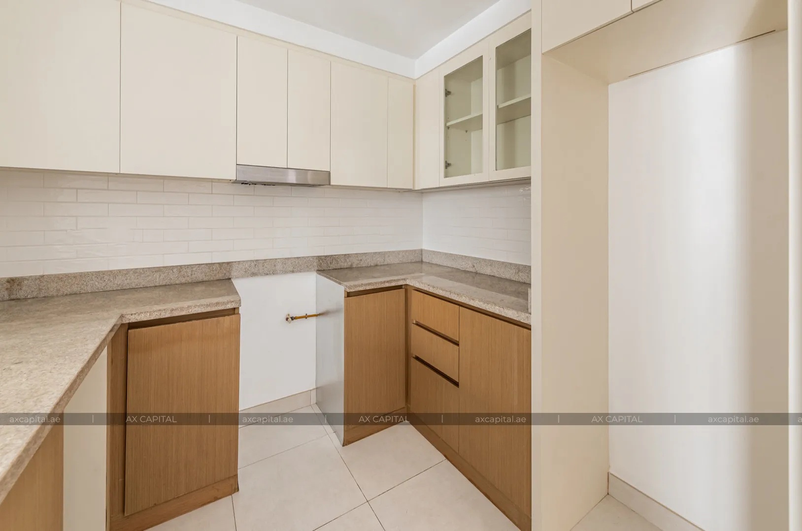 Apartment mit 2 Schlafzimmern in Creekside 18 B, Dubai, VAE (axc-3991937) 3