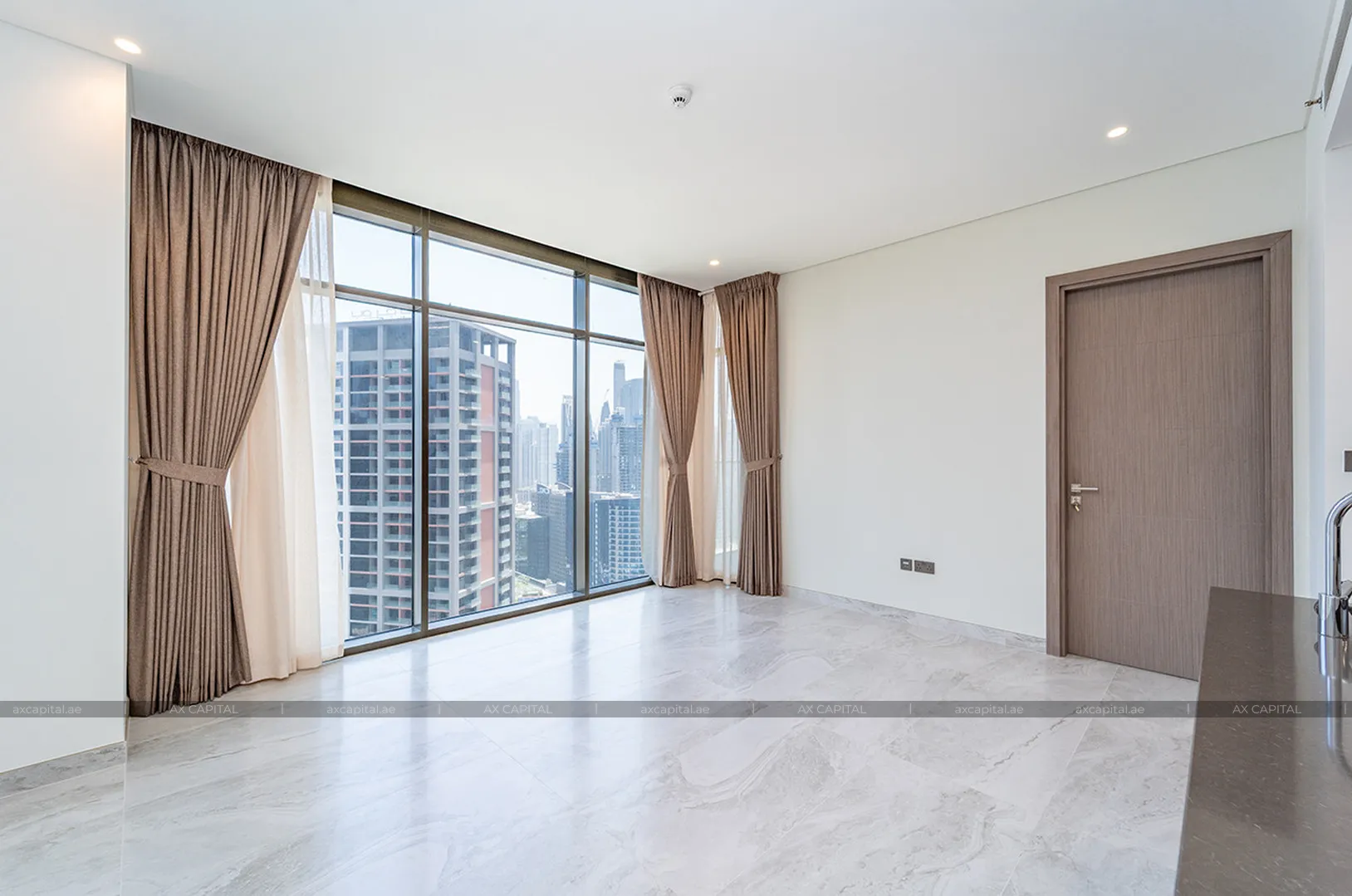 شقة عدد غرف النوم فيها: 1، في Peninsula Five, دبي, الإمارات العربية المتحدة (axc-3990319) 2