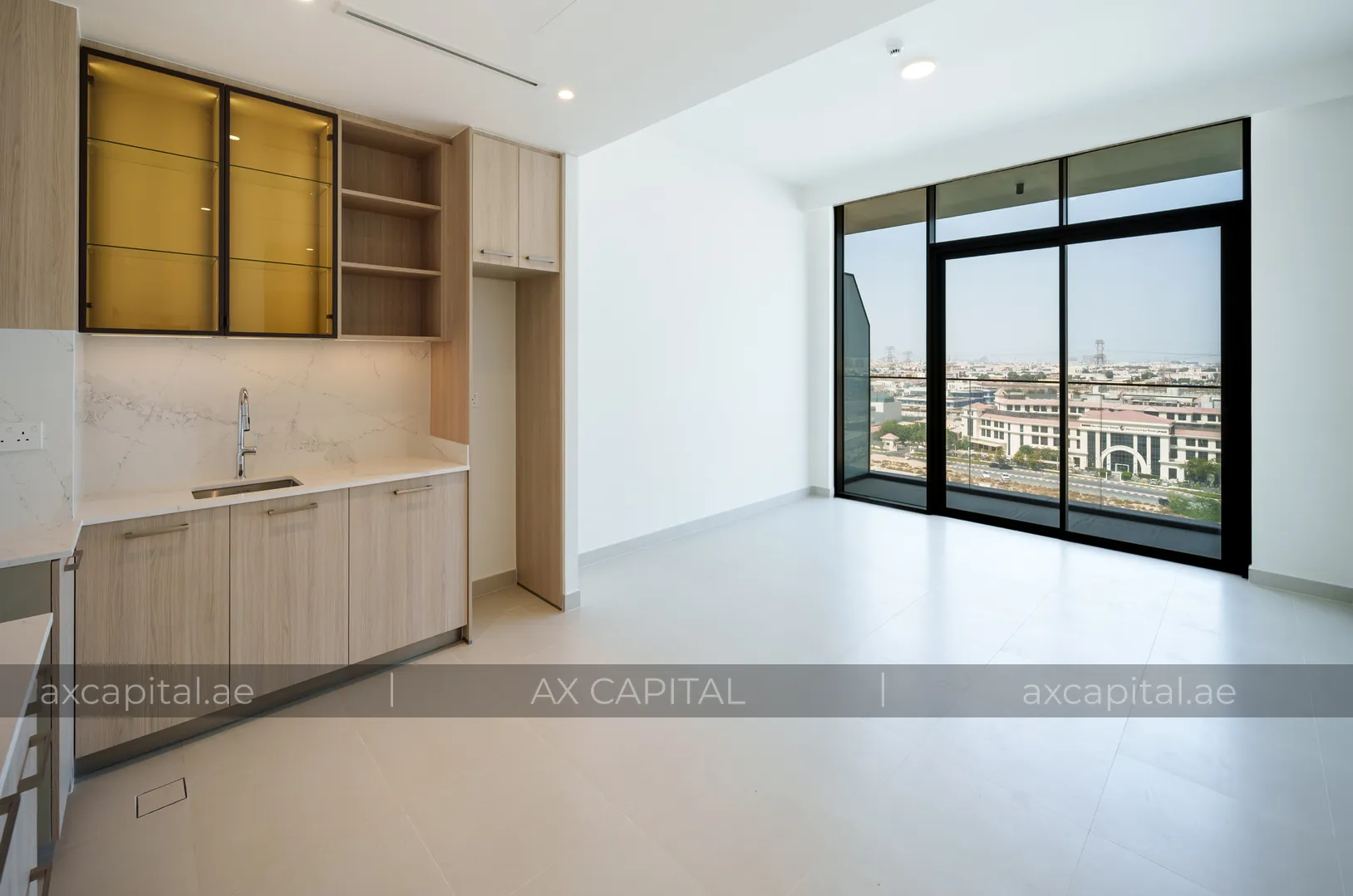شقة عدد غرف النوم فيها: 1، في Golf Grand, دبي, الإمارات العربية المتحدة (axc-3997109-r2) 1