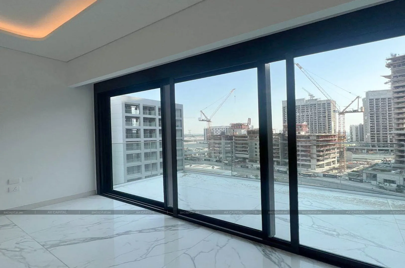 Studio-Apartment in Azizi Riviera 65, Dubai, VAE (axc-3991865) 2