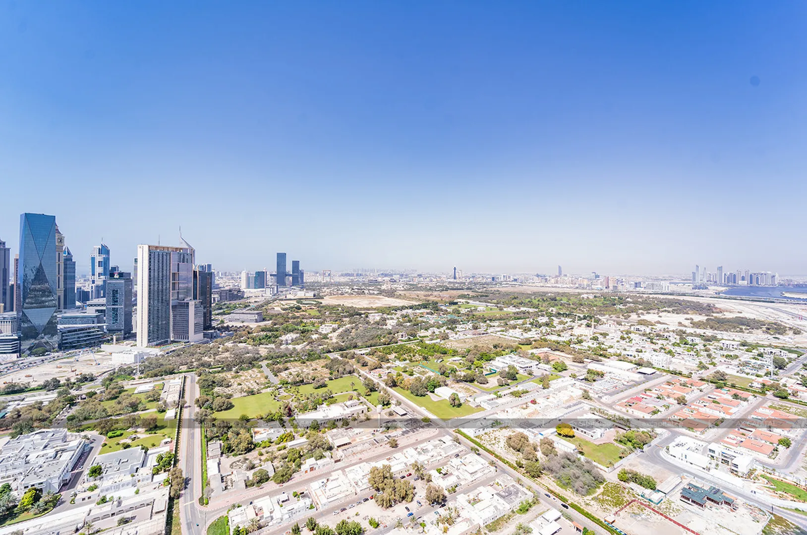 Apartamento con 1 dormitorio en Downtown Views II Tower 2, Dubai, EAU (axc-3991472) 2