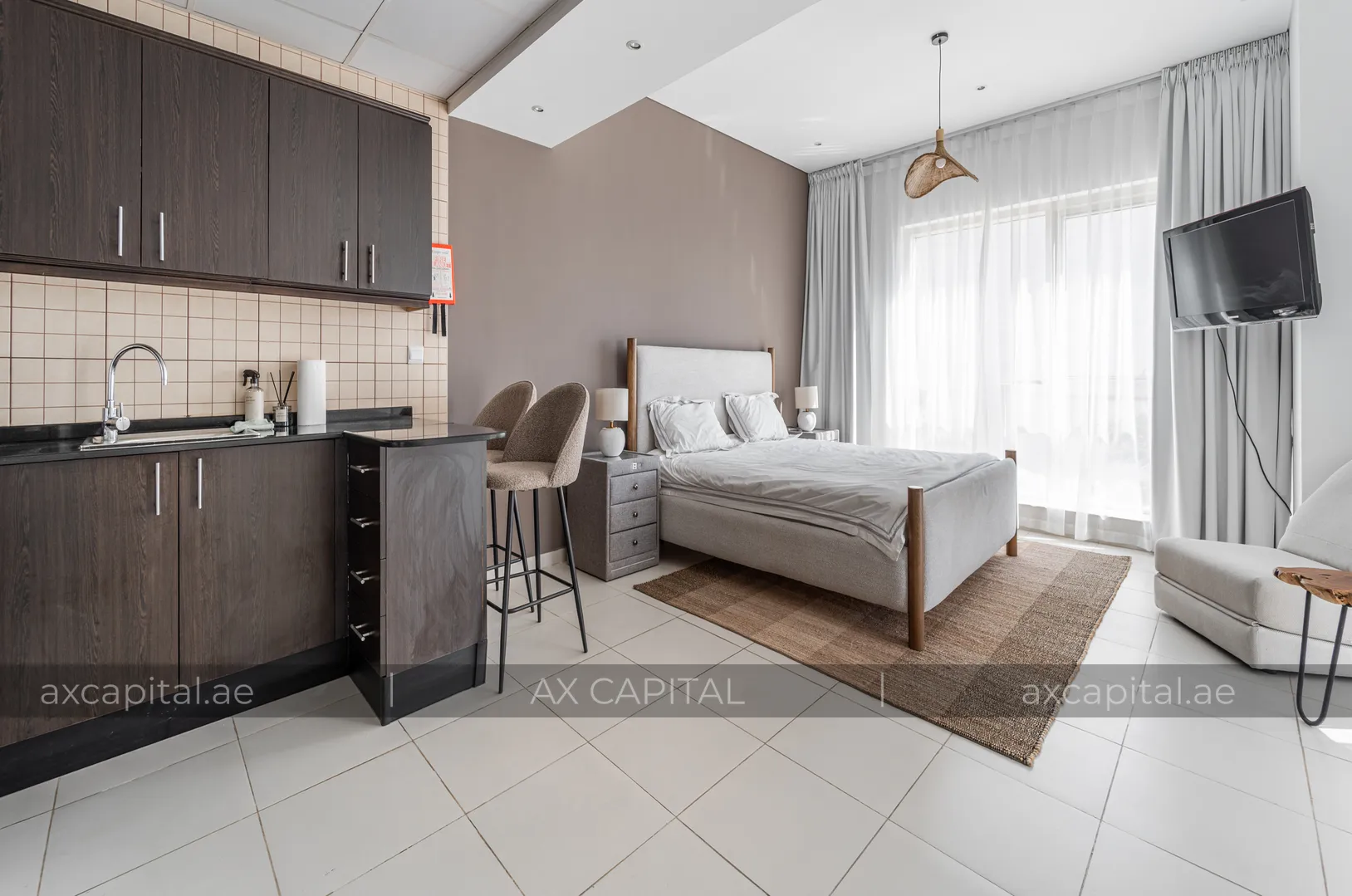 Apartment studio in The Royal Oceanic, Dubai, UAE (axc-3989794-r1) 2