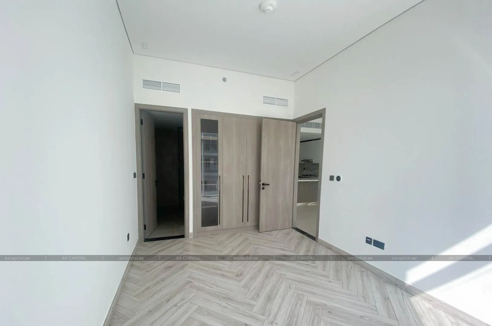 Apartment mit 1 Schlafzimmer in 555 Park Views, Dubai, VAE (axc-3989837) 2