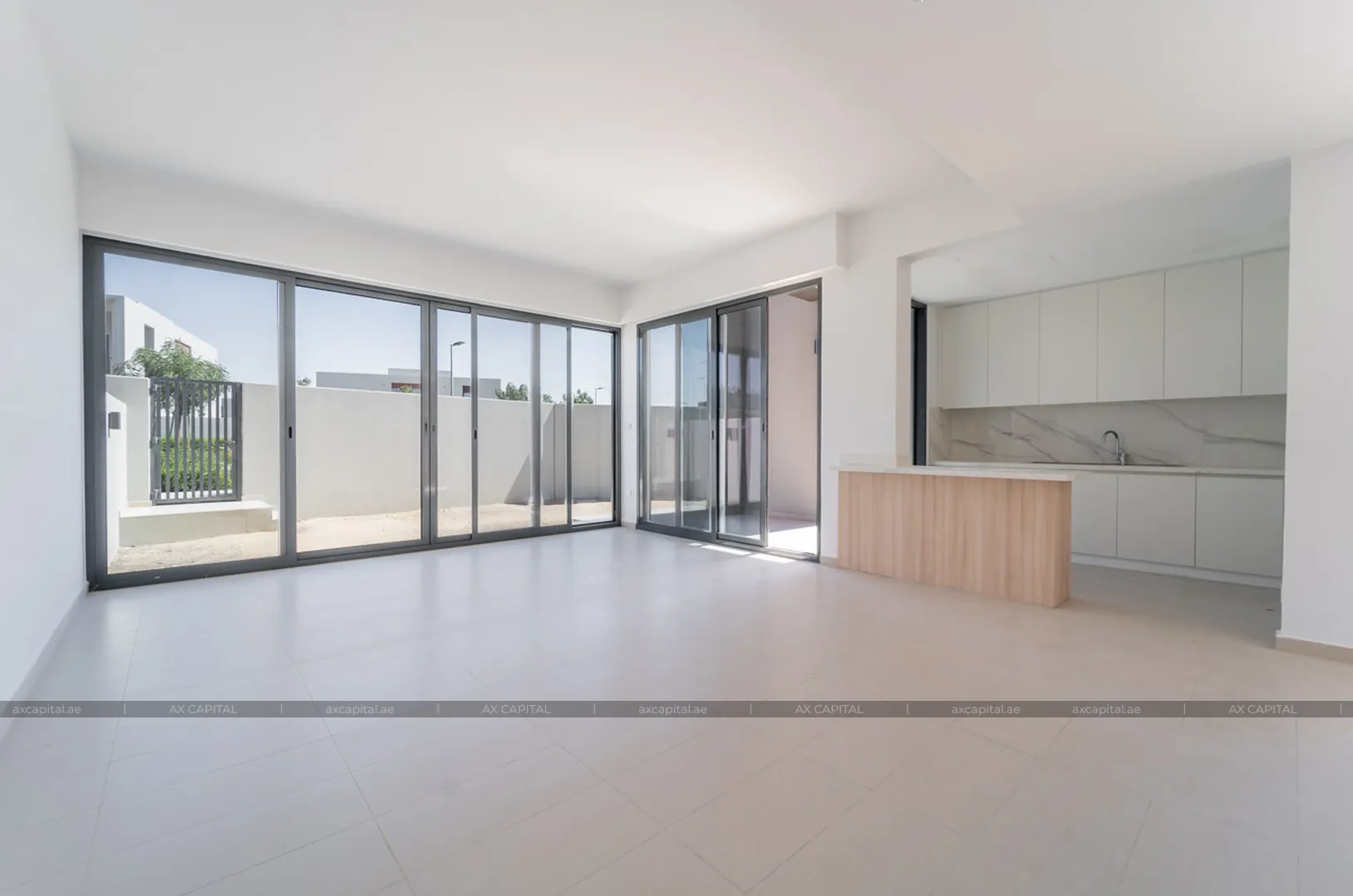 Maison de ville avec 4 chambres à coucher à Cherry Woods, Dubai, EAU (axc-3979641) 1
