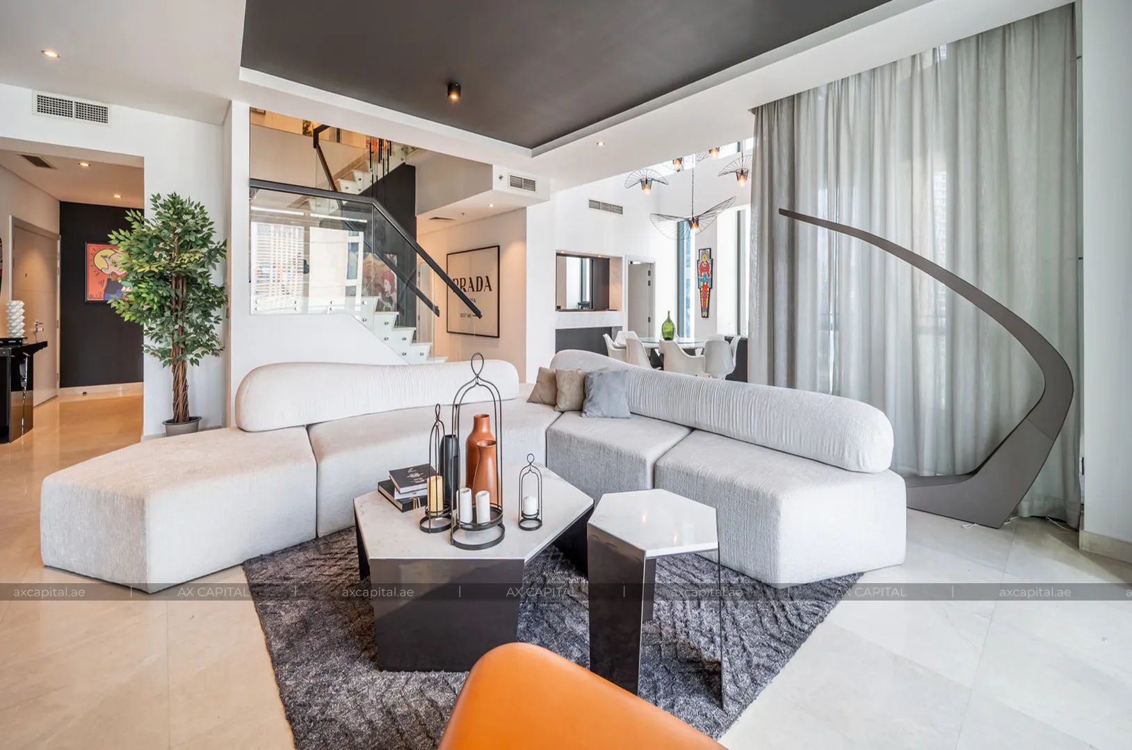 Квартира с 5 спальнями в Burj Vista 2, Дубай, ОАЭ (axc-3994055) 1