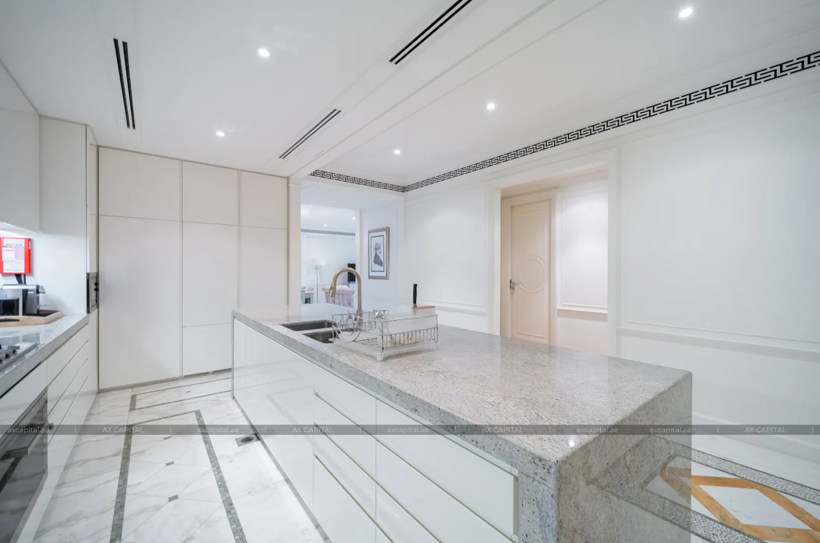 Квартира с 3 спальнями в Palazzo Versace, Дубай, ОАЭ (axc-3988434-r2) 3