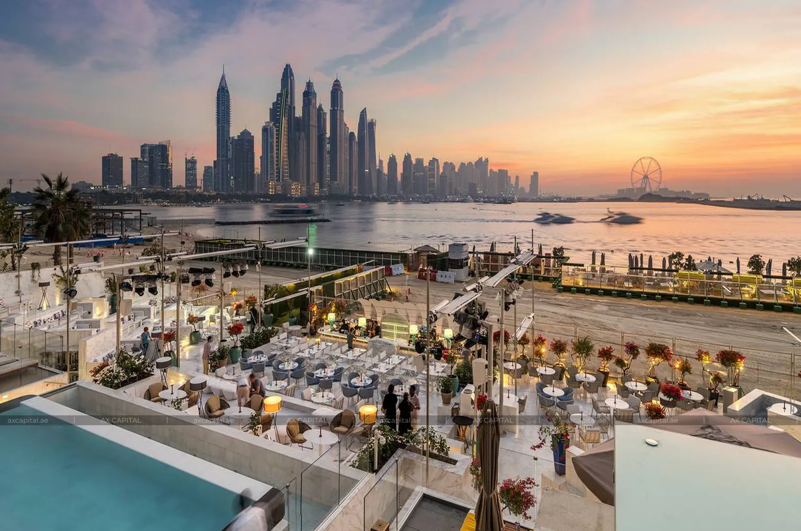 Buy apartment in Palm Beach Towers, Dubai, UAE 1 bedroom, 1168.00 sq.ft, axc90393727223 Ax