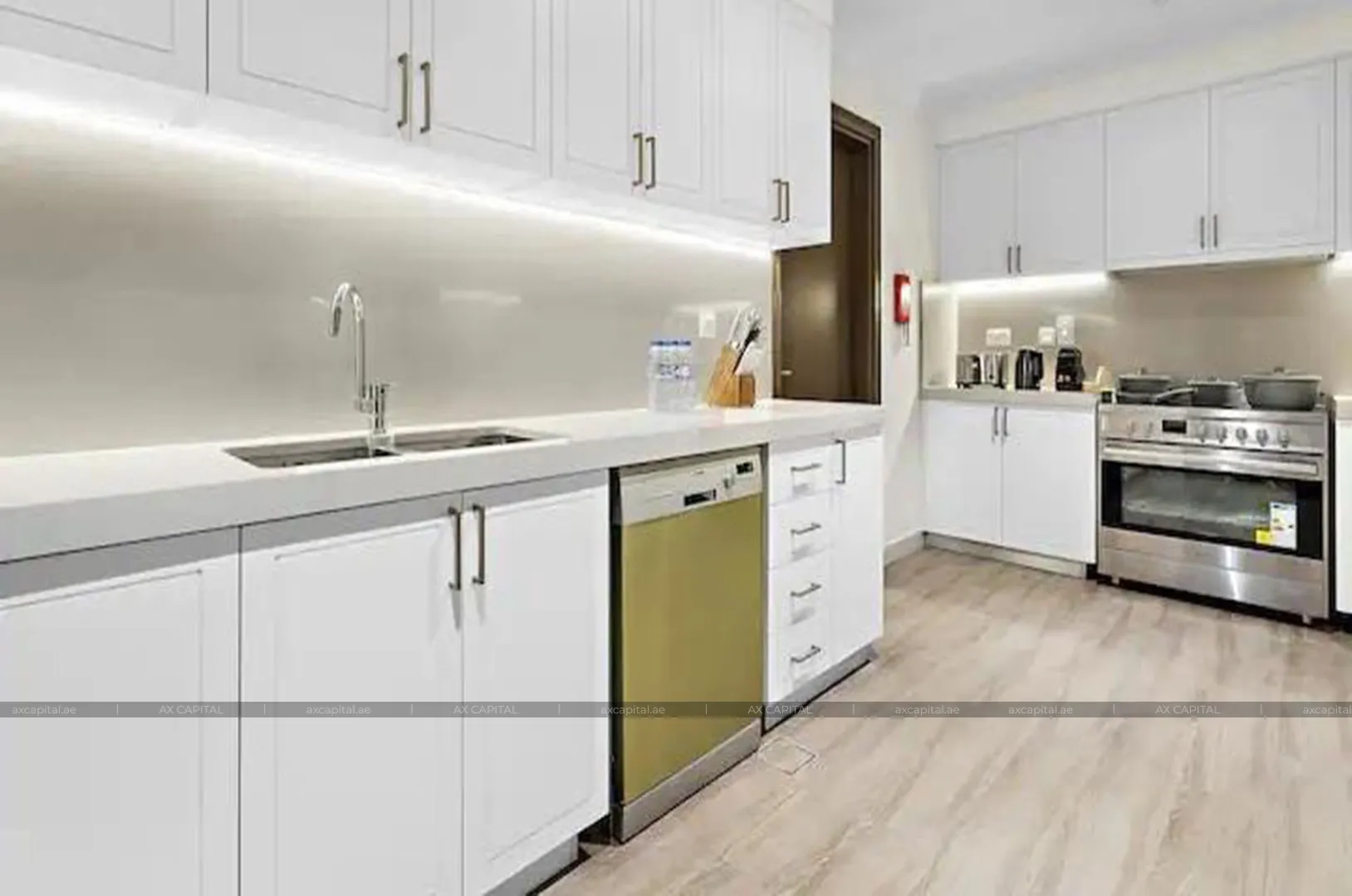 Maison de ville avec 5 chambres à coucher à Sur La Mer Townhouses, Dubai, EAU (axc-3988607-r1) 3