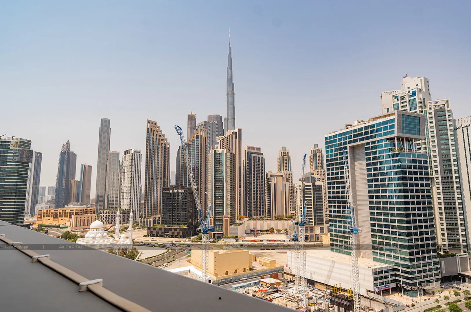 Apartamento con 2 dormitorios en Damac Maison Cour Jardin (The Cosmopolitan), Dubai, EAU (axc-3991228) 1