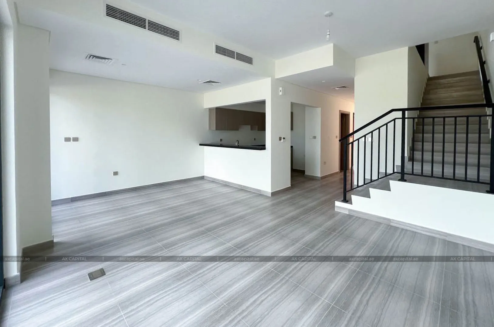 Maison de ville avec 4 chambres à coucher à Rochester, Dubai, EAU (axc-3986121) 2