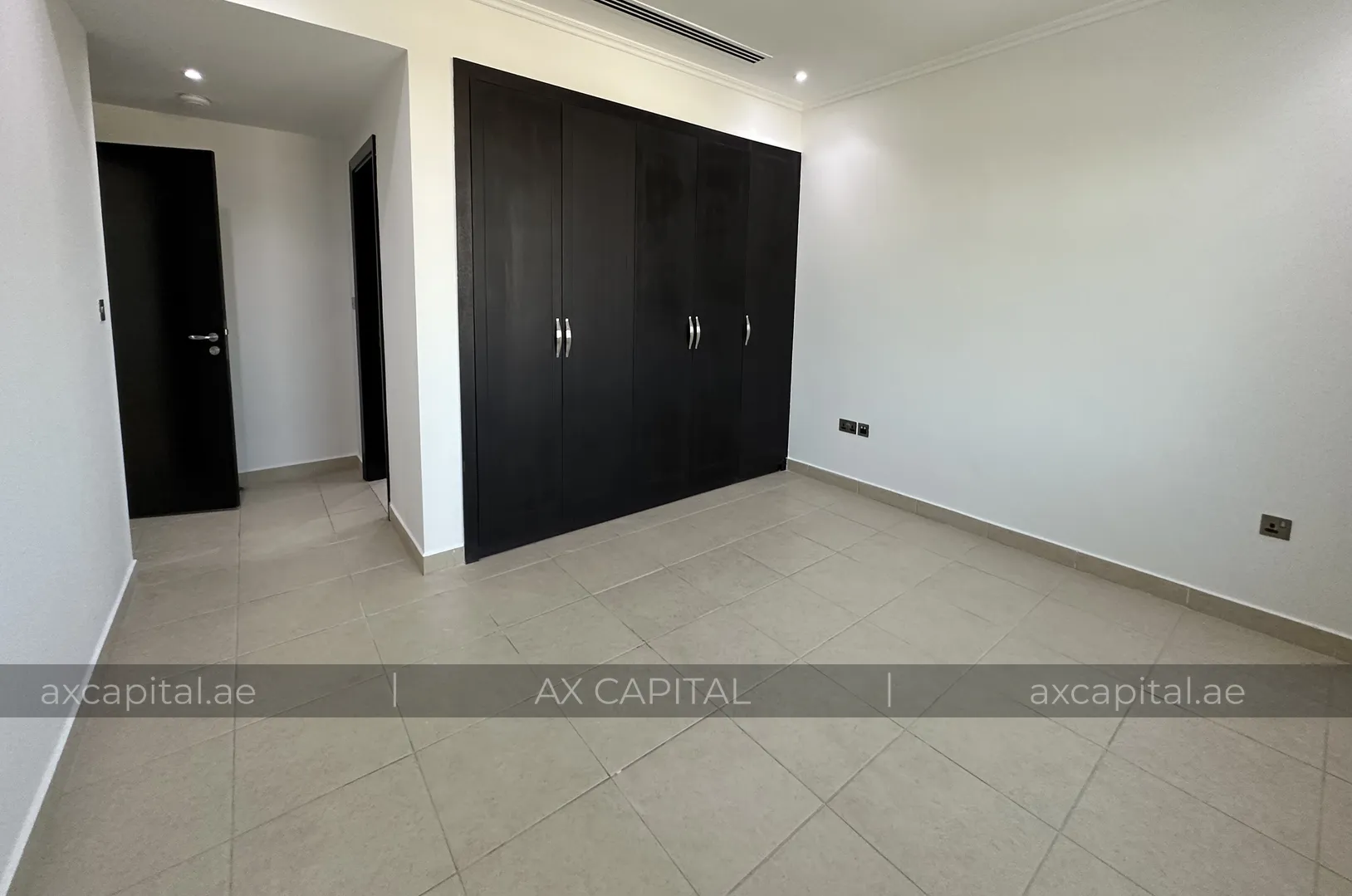 Villa with 3 bedrooms in Legacy, Dubai, UAE (axc-3996097) 3