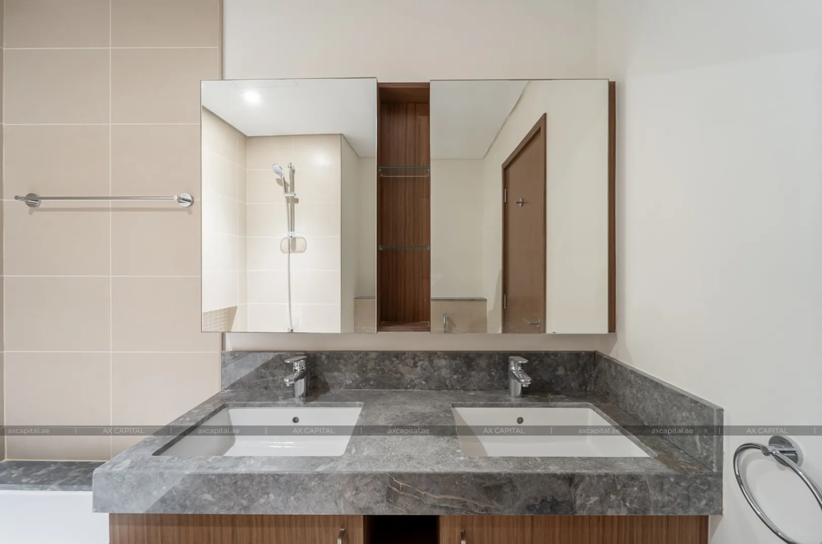 Apartment mit 1 Schlafzimmer in 5242 Tower 1, Dubai, VAE (axc-3991696) 3