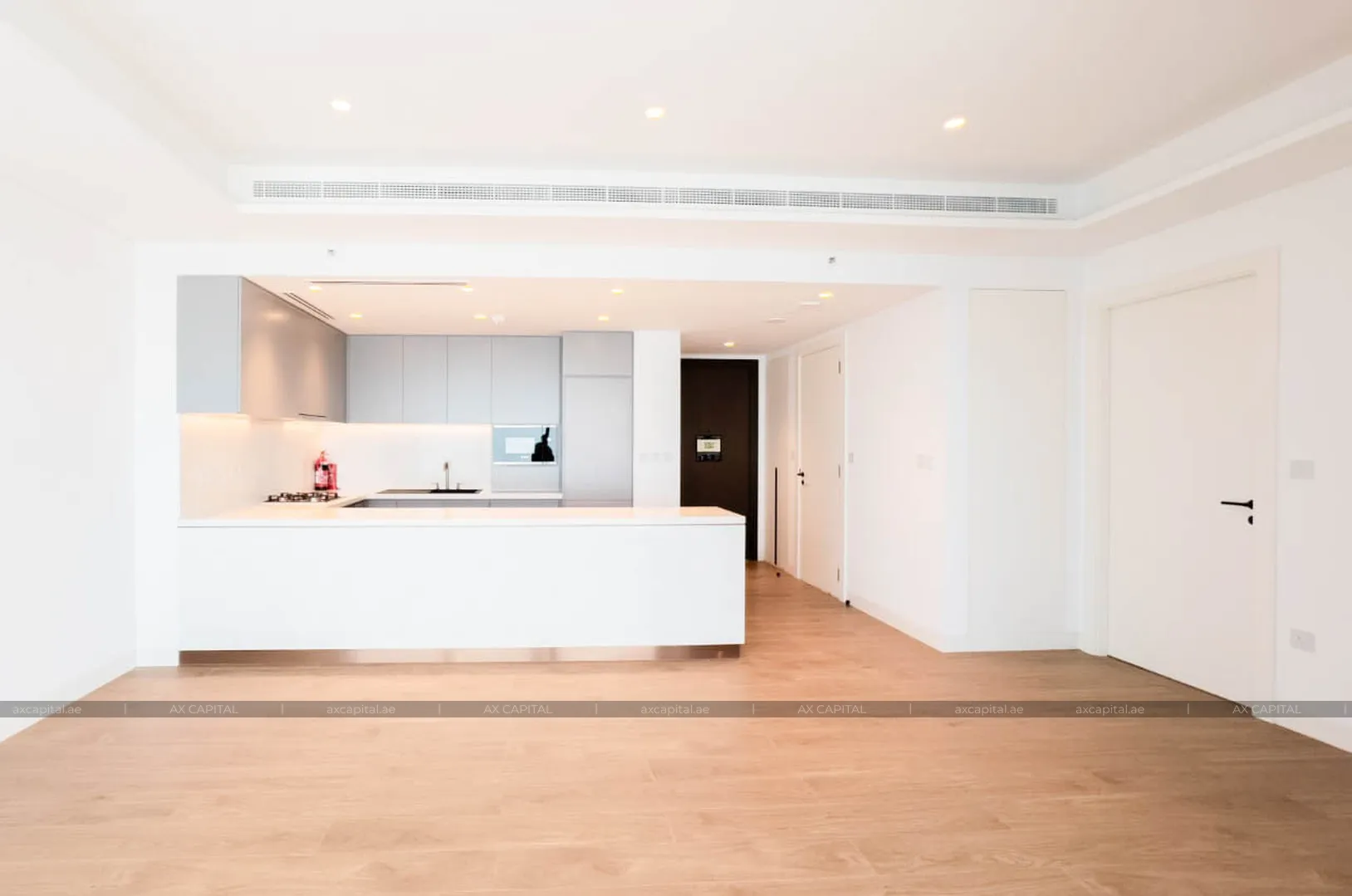 شقة عدد غرف النوم فيها: 1، في Uptown Tower, دبي, الإمارات العربية المتحدة (axc-3992377) 1