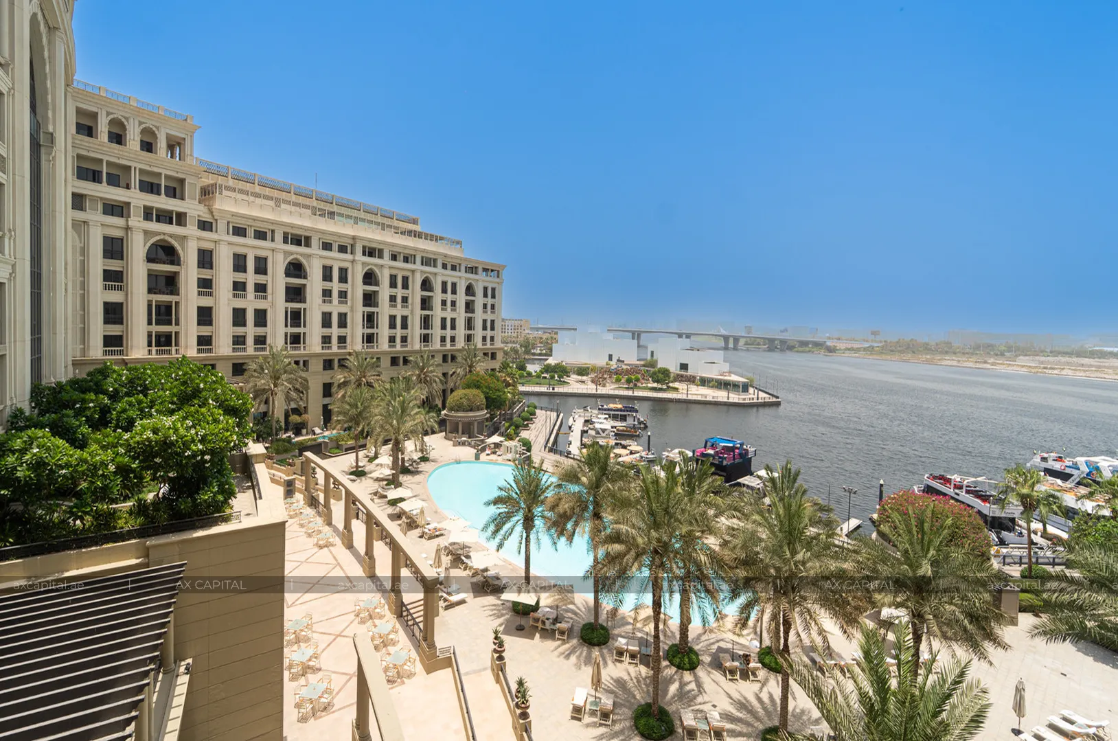 Appartement avec 2 chambres à Palazzo Versace, Dubai, EAU (axc-3993673) 1