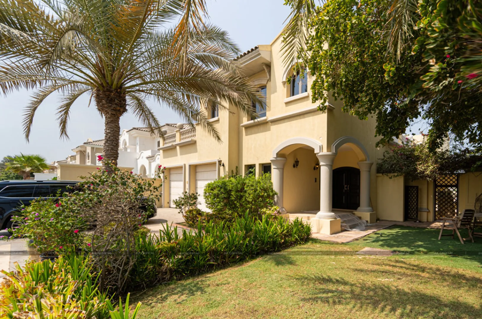 Villa avec 4 chambres à Garden Homes Frond K, Dubai, EAU (axc-3992807) 1