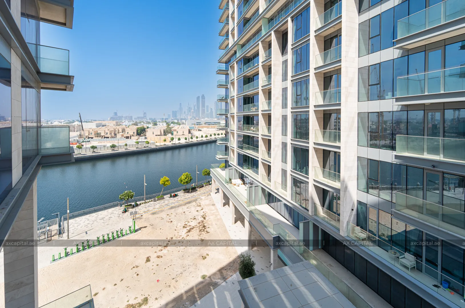 Appartement avec 2 chambres à Canal Front Residence 1, Dubai, EAU (axc-3990260) 3