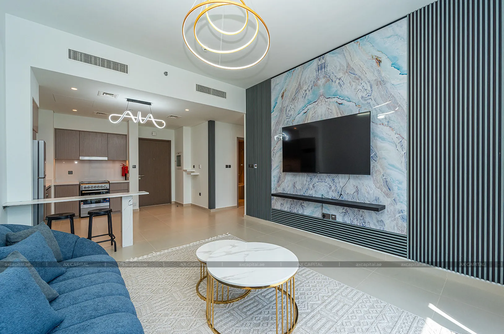 Appartement avec 1 chambre à Act Towers, Dubai, EAU (axc-3991012) 1