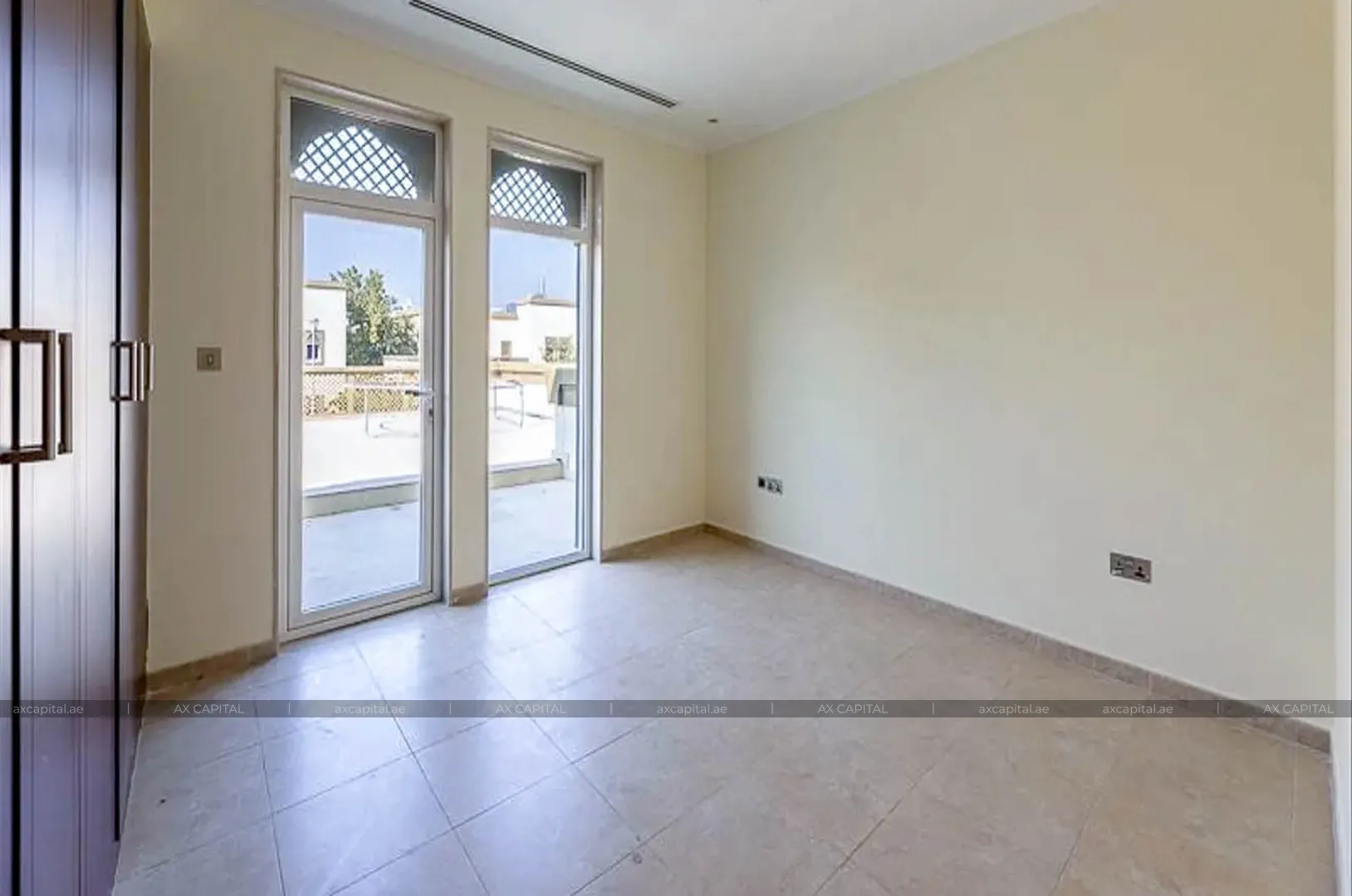 Chalet con 3 dormitorios en Regional, Dubai, EAU (axc-3991685) 2