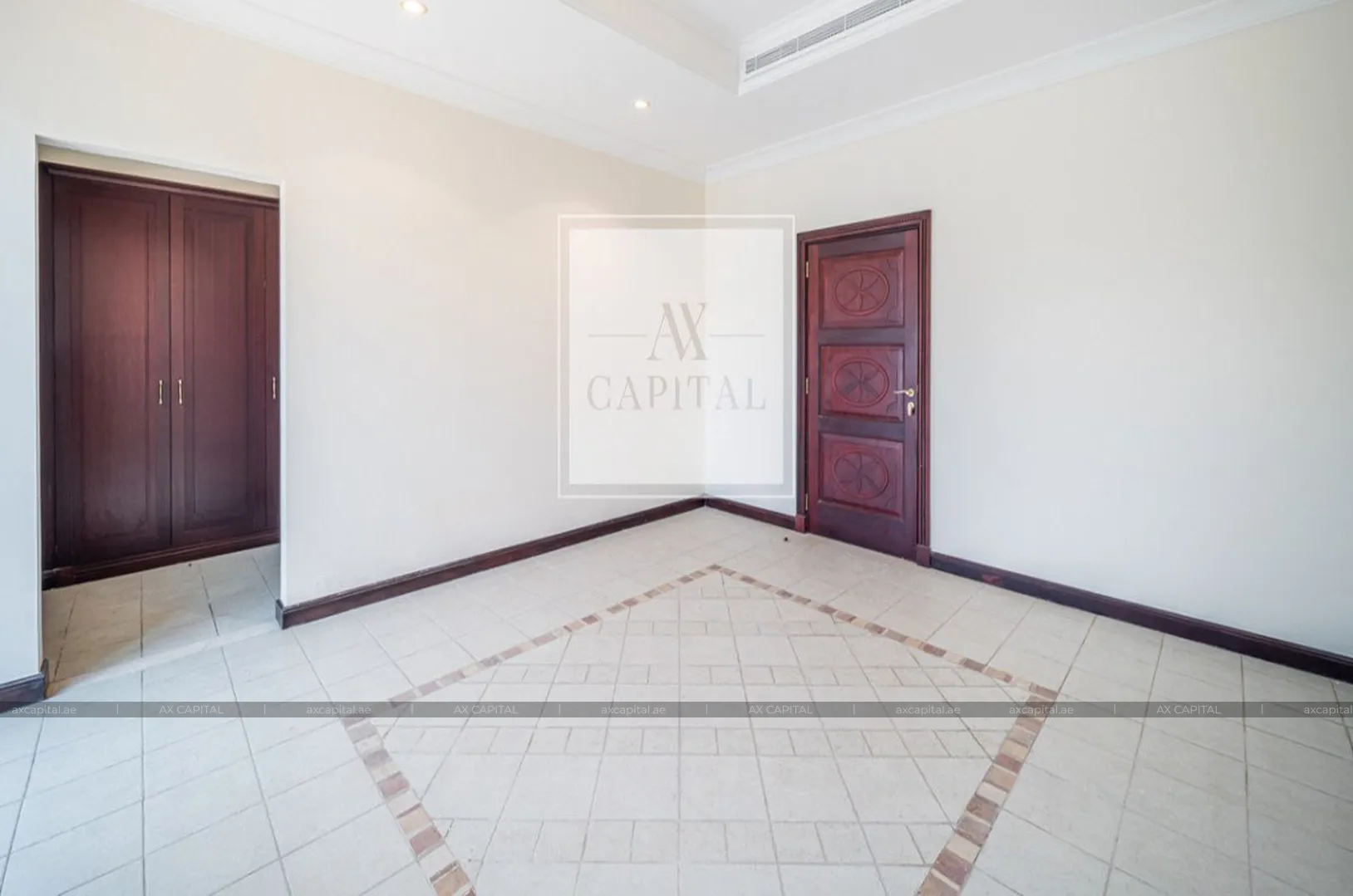 Villa avec 4 chambres à Garden Homes Frond E, Dubai, EAU (axc-3990252) 3