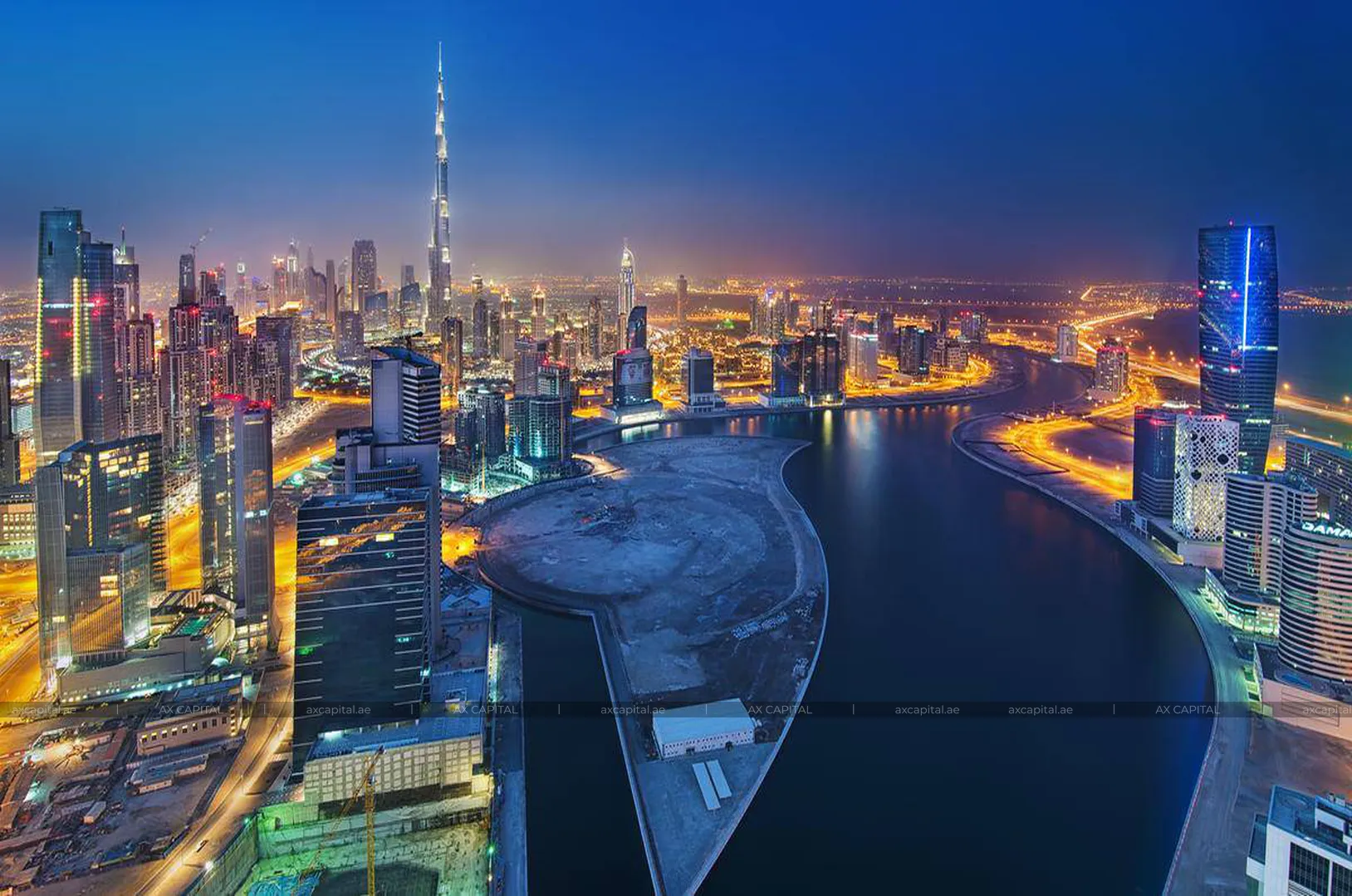 Buy apartment in Paramount Tower Hotel & Residences, Dubai, UAE 1