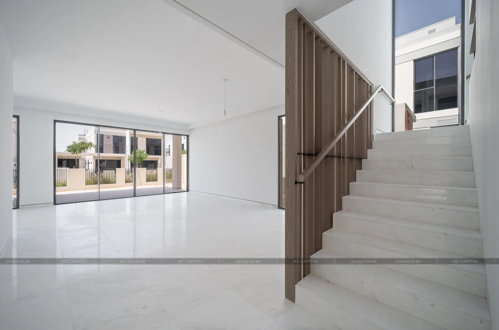 Chalet con 5 dormitorios en Harmony 1, Dubai, EAU (axc-3986537) 1