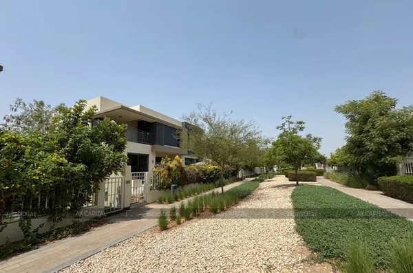Townhouses for rent in Maple at Dubai Hills Estate, Dubai, UAE # axc-3991133 - photo 1118982