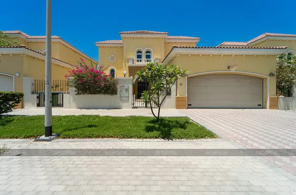Villas for rent in Legacy, Dubai, UAE # axc-3989332 - photo 1127788