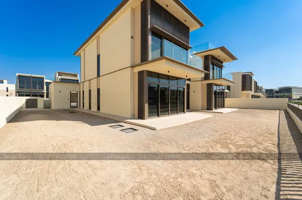 Villas for rent in Golf Place 2, Dubai, UAE # axc-3993915 - photo 1332406