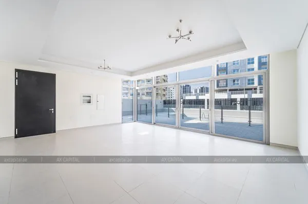 Villas for rent in 180 Degrees Villas, Dubai, UAE # axc-3991716 - photo 1140366
