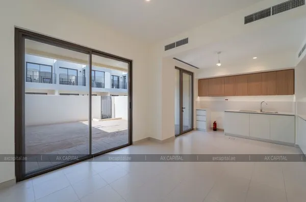 Townhouses for sale in Parkside 1, Dubai, UAE # axc-3989369 - photo 1127681