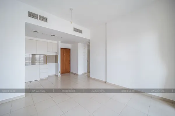 Apartments for rent in Zahra Breeze Apartments 4A, Dubai, UAE # axc-3989798 - photo 1126722