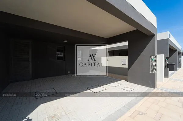 Townhouses for rent in The Pulse Beachfront, Dubai, UAE # axc-3988228 - photo 1295553