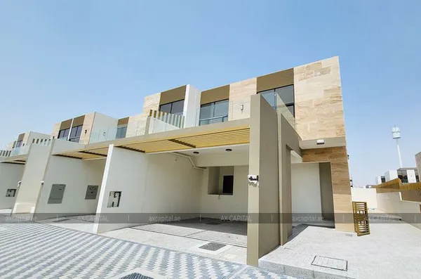 Townhouses for sale in The Fields, Dubai, UAE # axc-3989844 - photo 1273630
