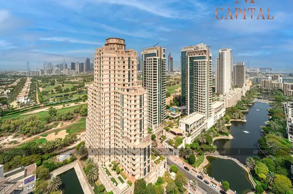 Apartments for rent in Mosela Waterside Residences, Dubai, UAE # axc-3990047 - photo 1115587