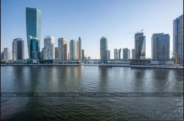 Duplexes for rent in Peninsula Five, Dubai, UAE # axc-3986608 - photo 1132135